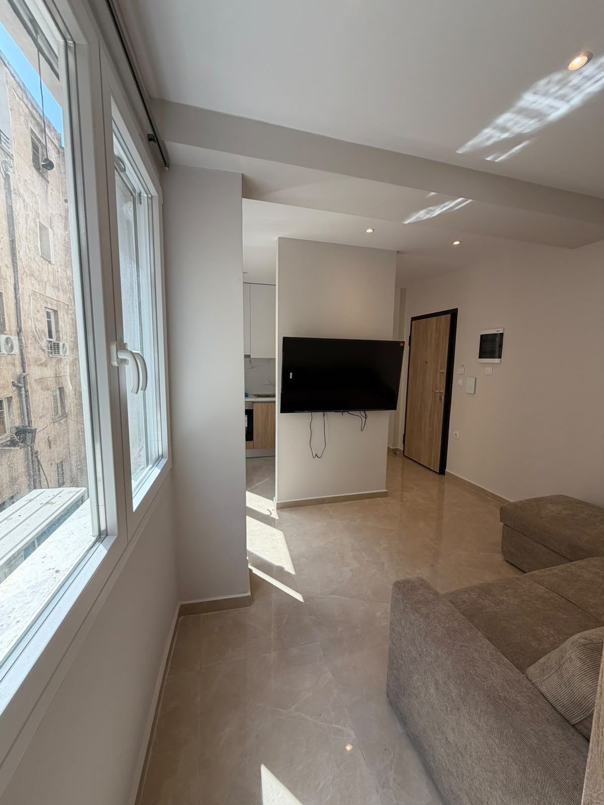 Renovated 49 sqm Studio in Thessaloniki, Close to the Sea